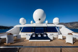 Lady Moura 4280 086 deck