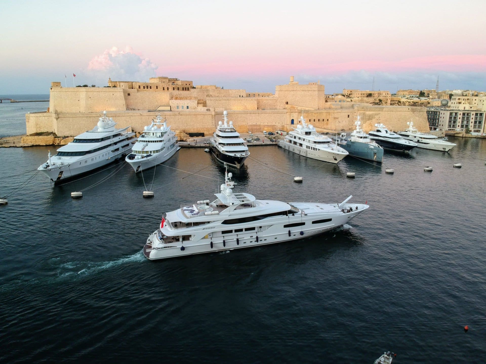 Malta Superyacht Image scaled